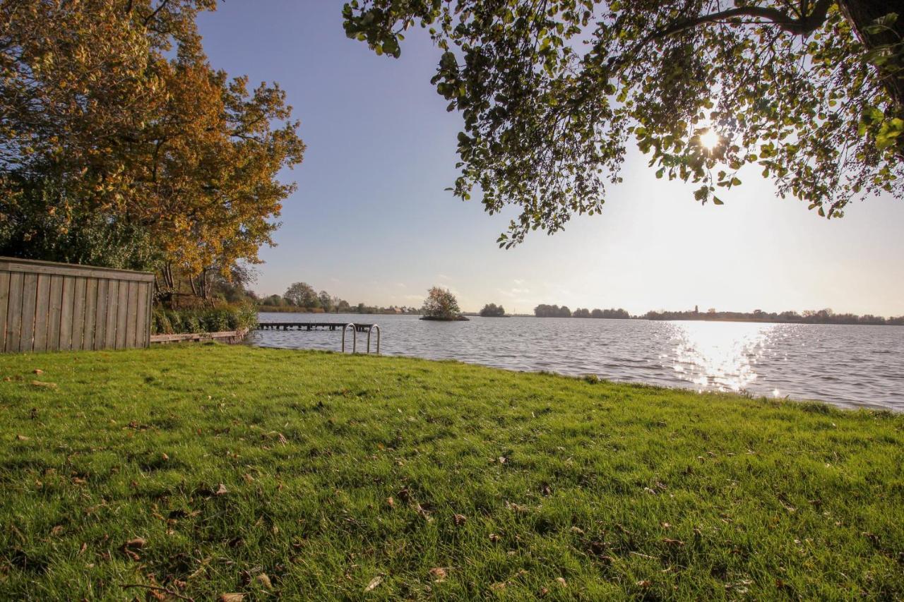 Reeuwijkse Plassen Экстерьер фото