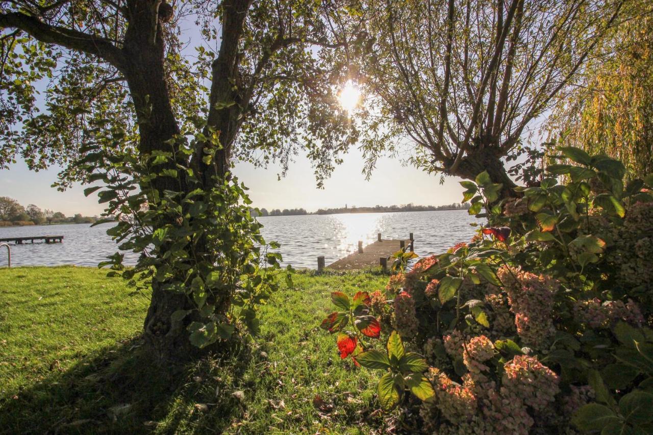 Reeuwijkse Plassen Экстерьер фото